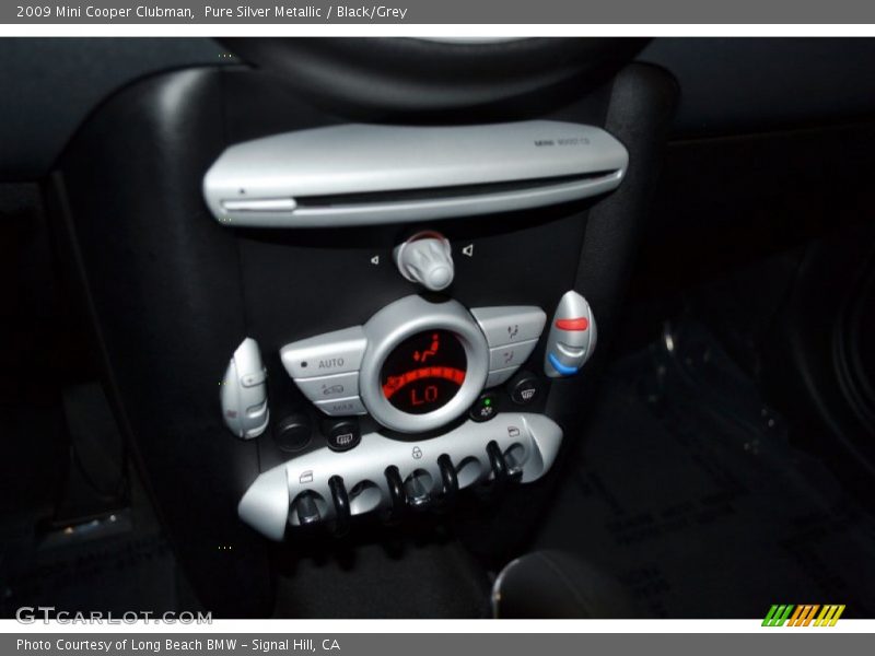 Pure Silver Metallic / Black/Grey 2009 Mini Cooper Clubman
