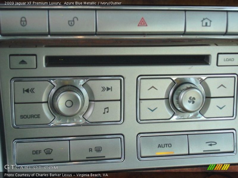 Controls of 2009 XF Premium Luxury