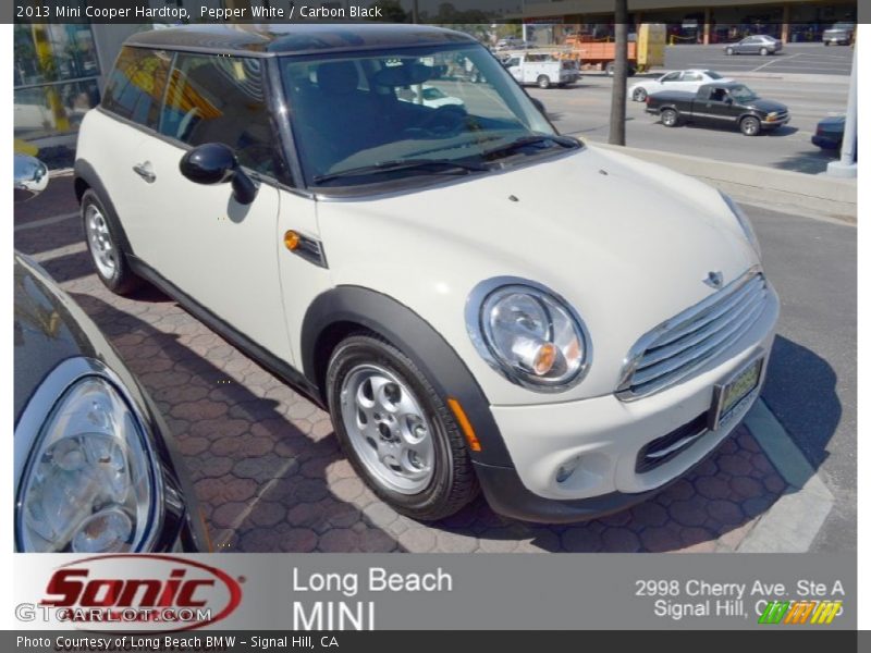 Pepper White / Carbon Black 2013 Mini Cooper Hardtop