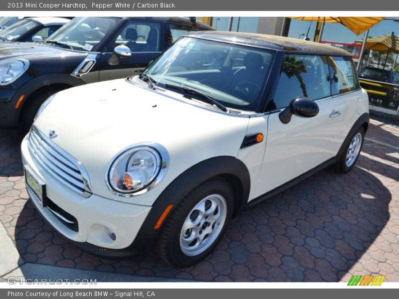 Pepper White / Carbon Black 2013 Mini Cooper Hardtop