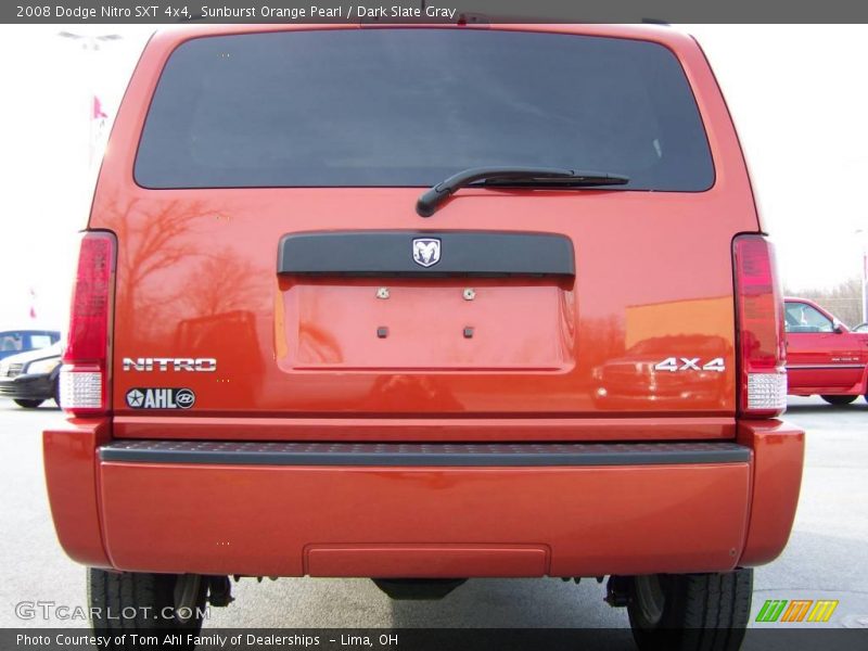 Sunburst Orange Pearl / Dark Slate Gray 2008 Dodge Nitro SXT 4x4