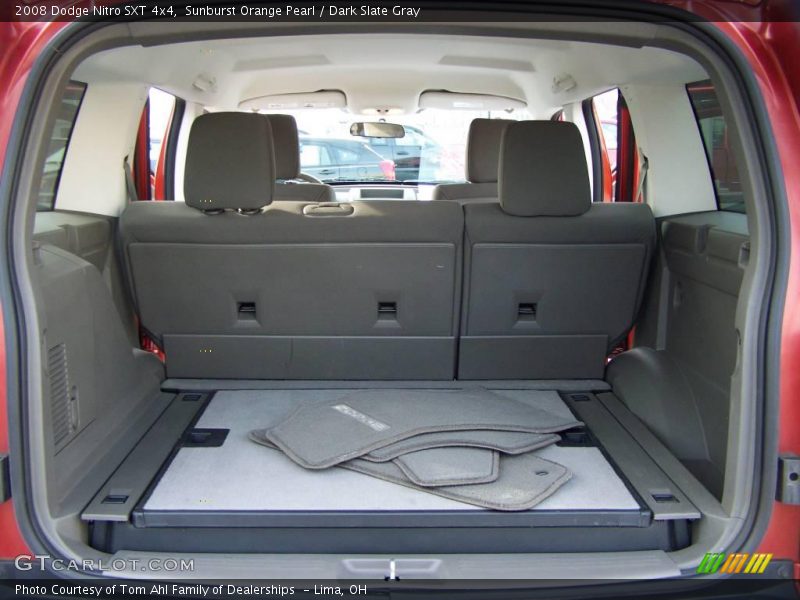 Sunburst Orange Pearl / Dark Slate Gray 2008 Dodge Nitro SXT 4x4