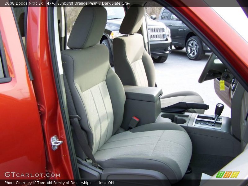 Sunburst Orange Pearl / Dark Slate Gray 2008 Dodge Nitro SXT 4x4