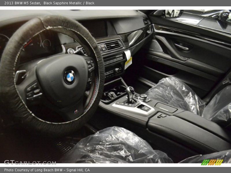 Black Sapphire Metallic / Black 2013 BMW M5 Sedan