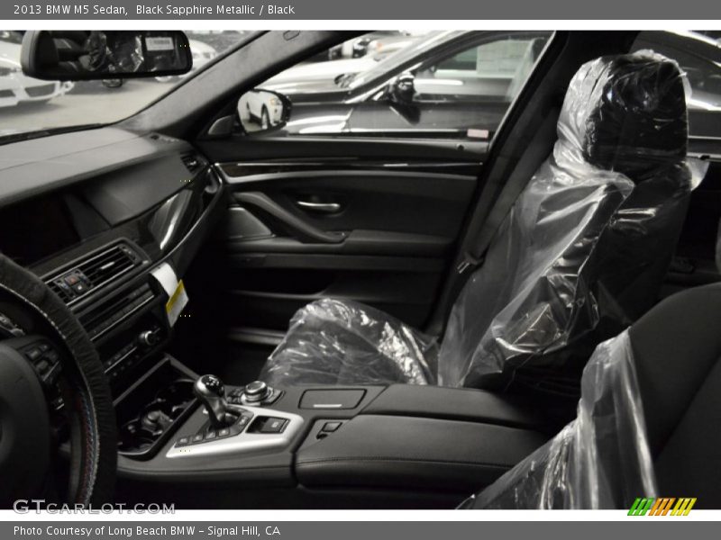 Black Sapphire Metallic / Black 2013 BMW M5 Sedan