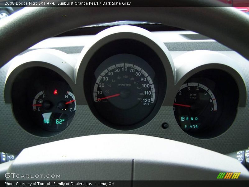 Sunburst Orange Pearl / Dark Slate Gray 2008 Dodge Nitro SXT 4x4