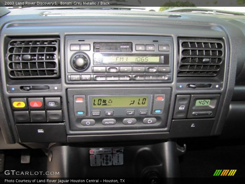 Bonatti Grey Metallic / Black 2003 Land Rover Discovery S