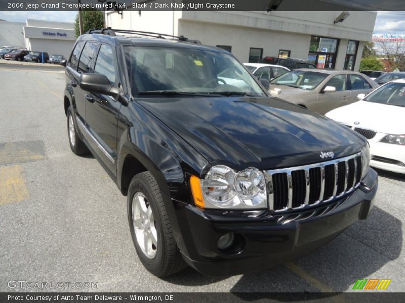 Black / Dark Khaki/Light Graystone 2006 Jeep Grand Cherokee Limited 4x4