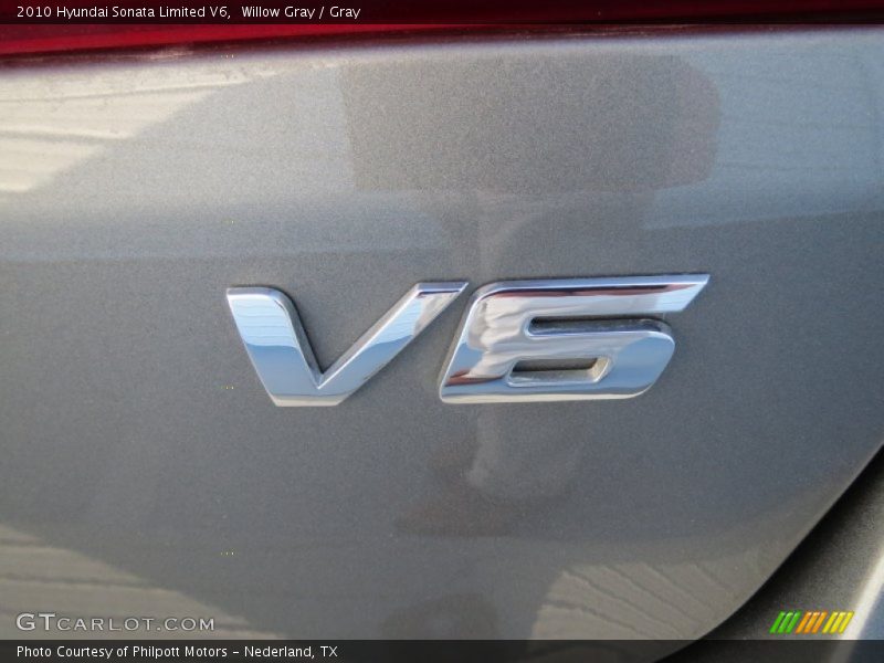 Willow Gray / Gray 2010 Hyundai Sonata Limited V6
