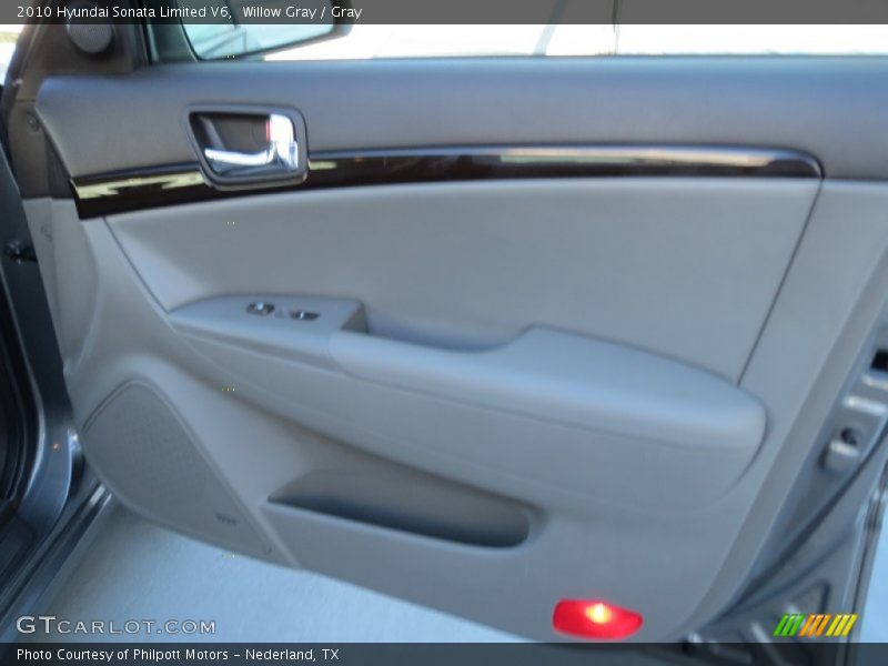 Willow Gray / Gray 2010 Hyundai Sonata Limited V6