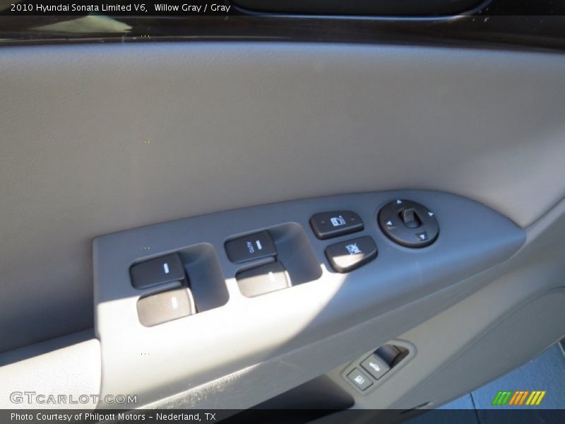 Willow Gray / Gray 2010 Hyundai Sonata Limited V6