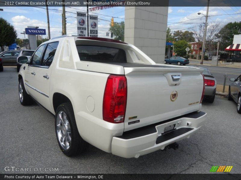 White Diamond Tricoat / Ebony/Ebony 2012 Cadillac Escalade EXT Premium AWD