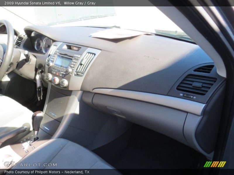 Willow Gray / Gray 2009 Hyundai Sonata Limited V6