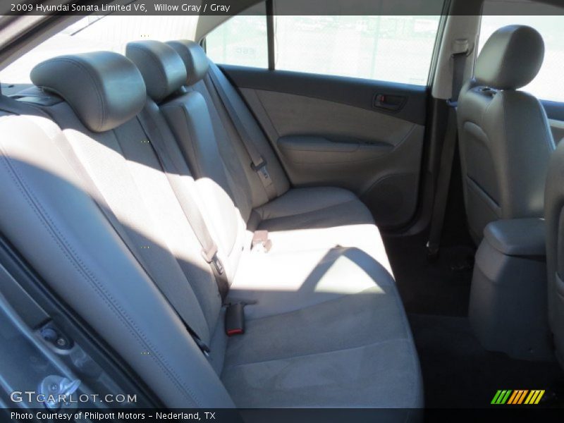 Willow Gray / Gray 2009 Hyundai Sonata Limited V6