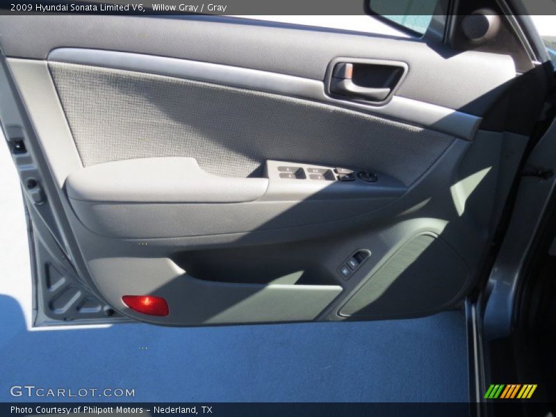 Willow Gray / Gray 2009 Hyundai Sonata Limited V6