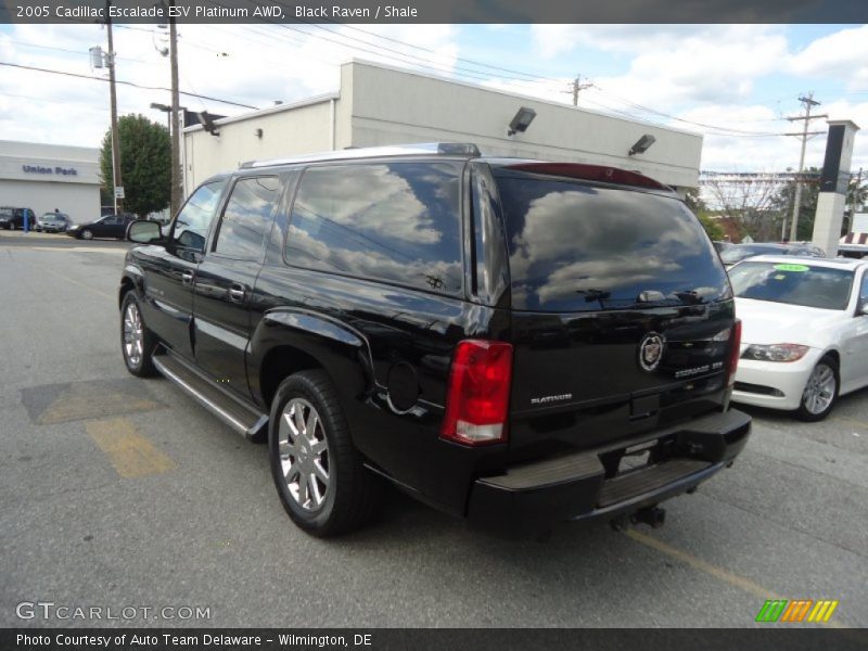 Black Raven / Shale 2005 Cadillac Escalade ESV Platinum AWD