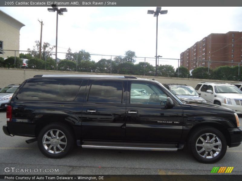 Black Raven / Shale 2005 Cadillac Escalade ESV Platinum AWD