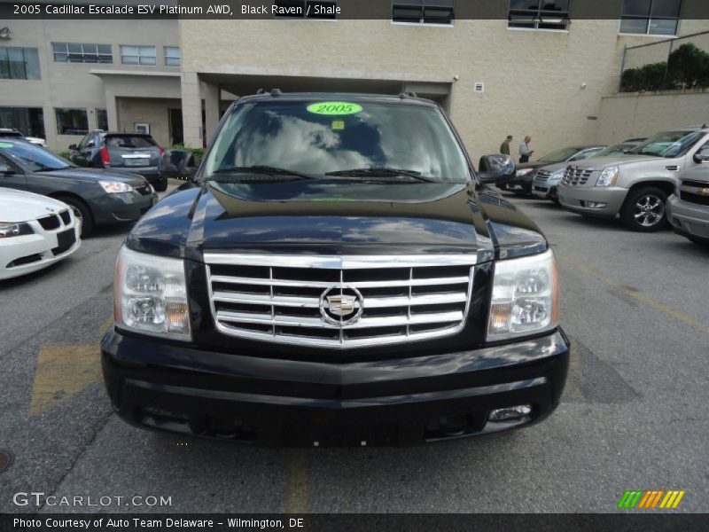 Black Raven / Shale 2005 Cadillac Escalade ESV Platinum AWD