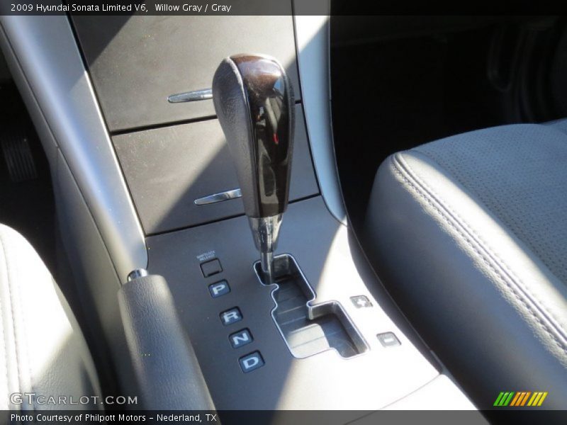 Willow Gray / Gray 2009 Hyundai Sonata Limited V6