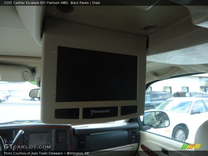 Black Raven / Shale 2005 Cadillac Escalade ESV Platinum AWD