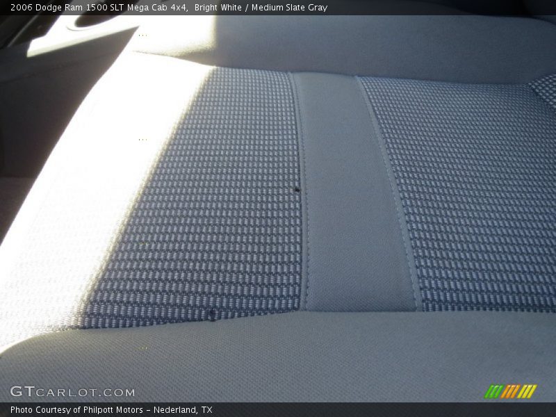Bright White / Medium Slate Gray 2006 Dodge Ram 1500 SLT Mega Cab 4x4