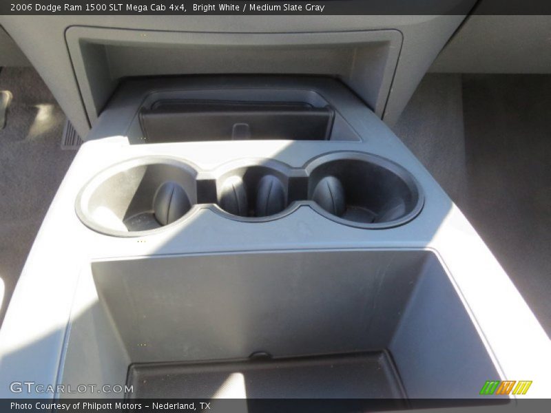 Bright White / Medium Slate Gray 2006 Dodge Ram 1500 SLT Mega Cab 4x4