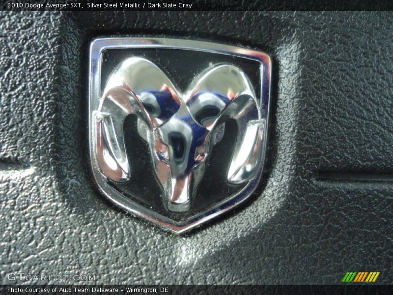 Silver Steel Metallic / Dark Slate Gray 2010 Dodge Avenger SXT