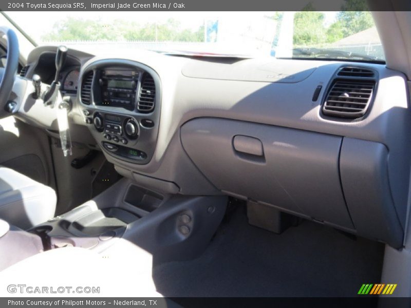 Imperial Jade Green Mica / Oak 2004 Toyota Sequoia SR5