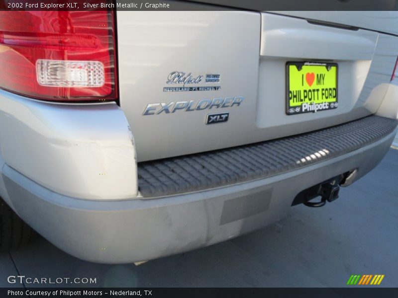 Silver Birch Metallic / Graphite 2002 Ford Explorer XLT