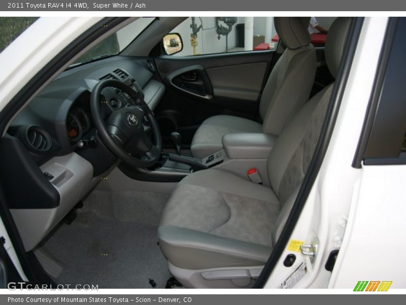 Super White / Ash 2011 Toyota RAV4 I4 4WD
