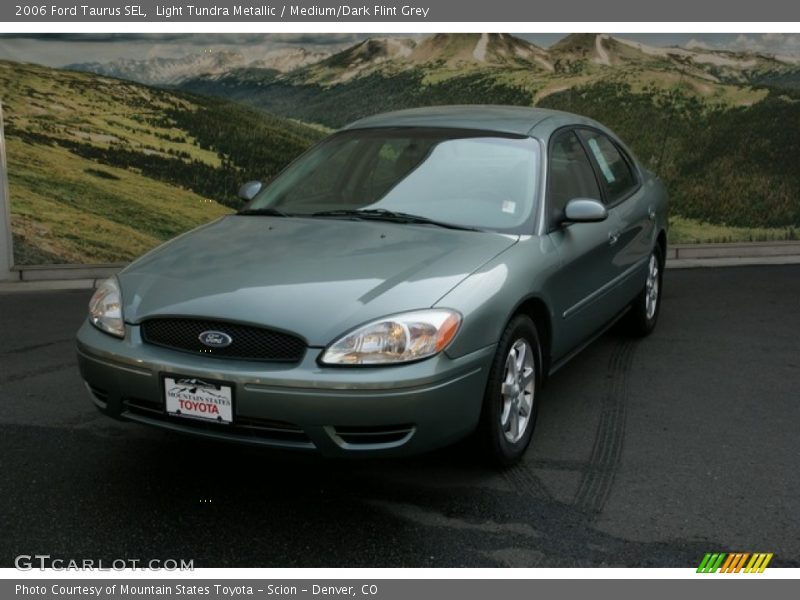 Light Tundra Metallic / Medium/Dark Flint Grey 2006 Ford Taurus SEL