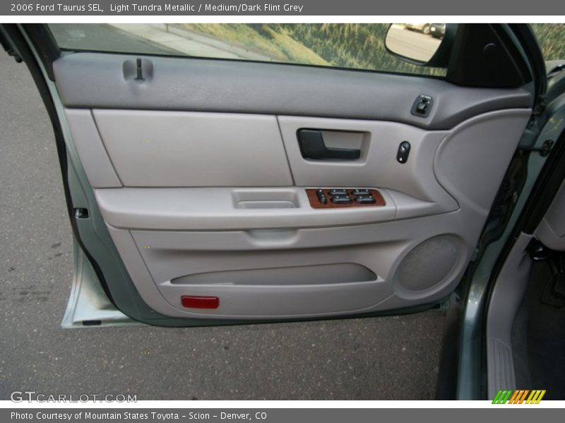 Light Tundra Metallic / Medium/Dark Flint Grey 2006 Ford Taurus SEL