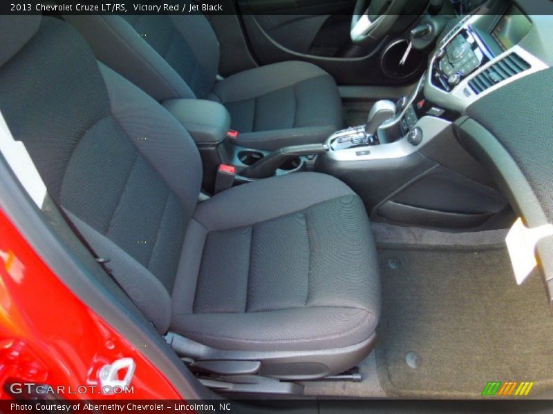 Victory Red / Jet Black 2013 Chevrolet Cruze LT/RS