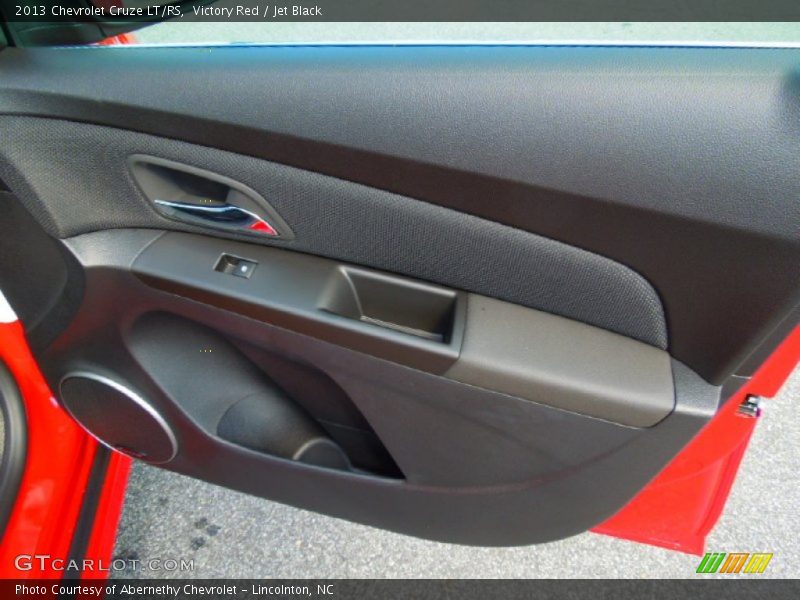 Victory Red / Jet Black 2013 Chevrolet Cruze LT/RS