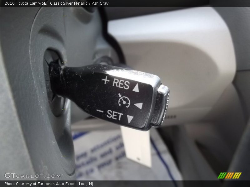Classic Silver Metallic / Ash Gray 2010 Toyota Camry SE