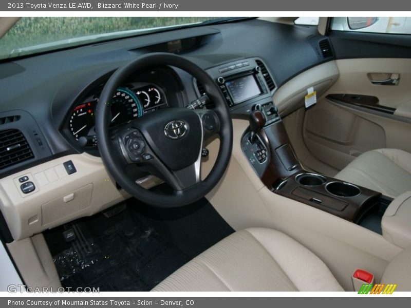  2013 Venza LE AWD Ivory Interior