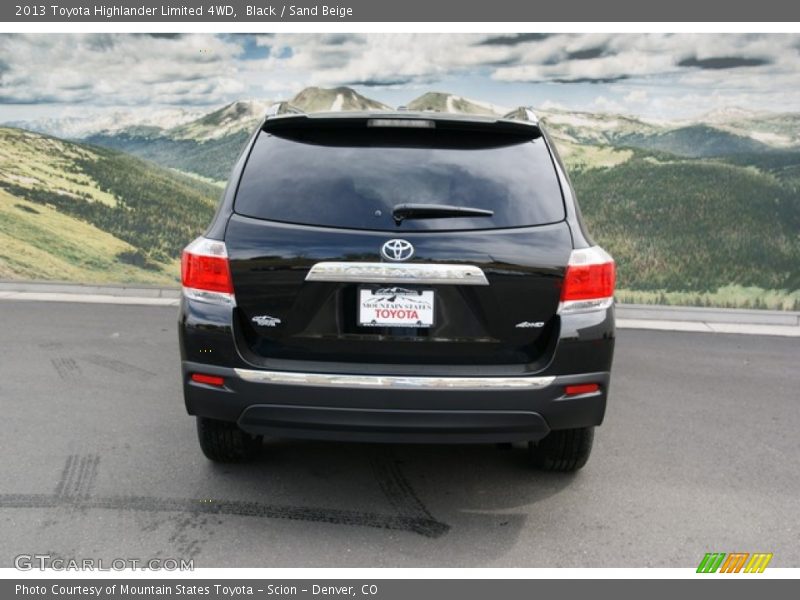 Black / Sand Beige 2013 Toyota Highlander Limited 4WD