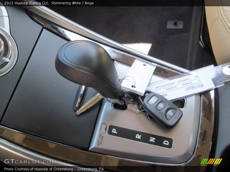 Shimmering White / Beige 2013 Hyundai Elantra GLS