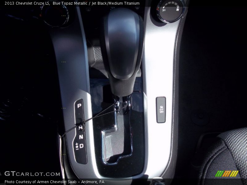 Blue Topaz Metallic / Jet Black/Medium Titanium 2013 Chevrolet Cruze LS