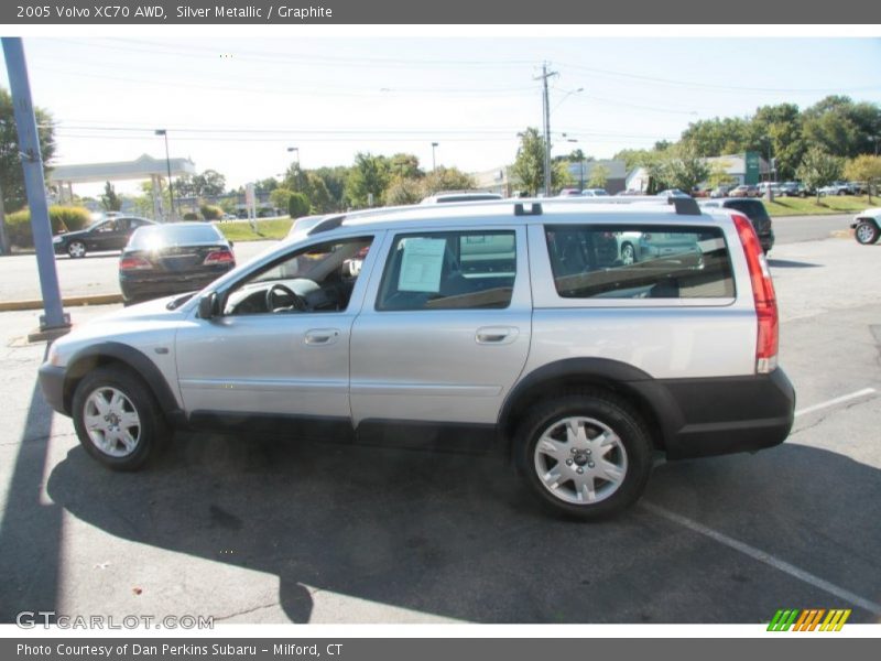 Silver Metallic / Graphite 2005 Volvo XC70 AWD