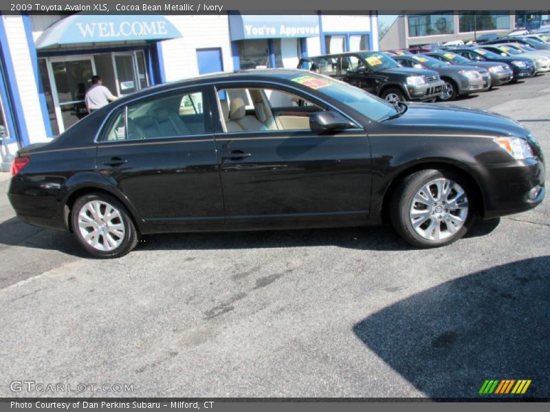 Cocoa Bean Metallic / Ivory 2009 Toyota Avalon XLS