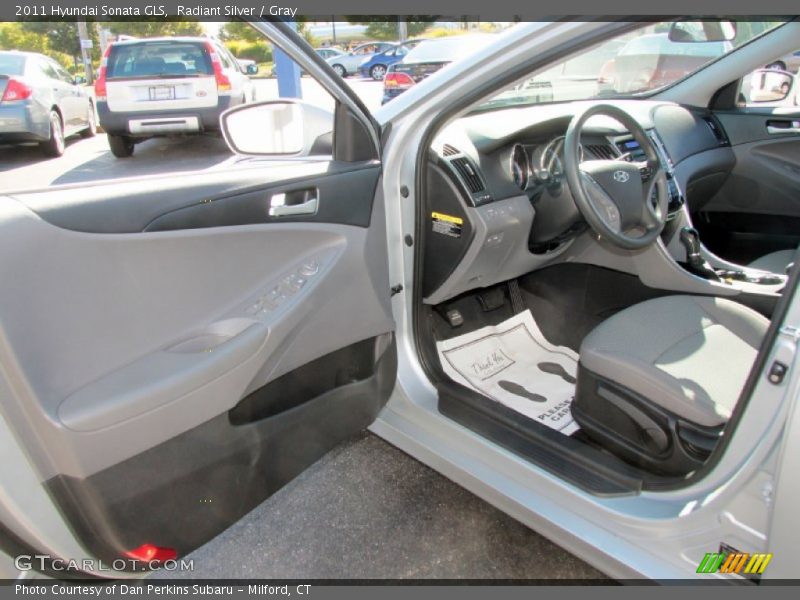 Radiant Silver / Gray 2011 Hyundai Sonata GLS