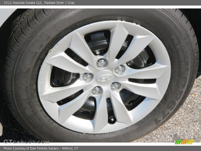 Radiant Silver / Gray 2011 Hyundai Sonata GLS