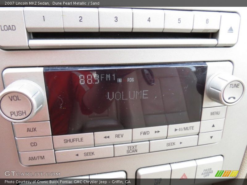 Dune Pearl Metallic / Sand 2007 Lincoln MKZ Sedan