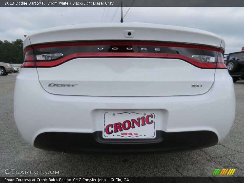 Bright White / Black/Light Diesel Gray 2013 Dodge Dart SXT