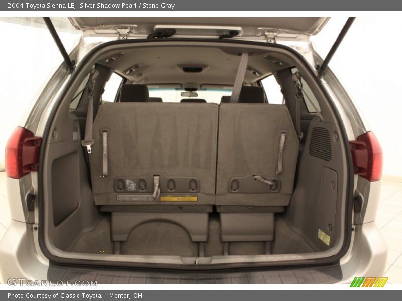  2004 Sienna LE Trunk