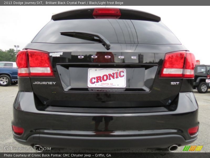 Brilliant Black Crystal Pearl / Black/Light Frost Beige 2013 Dodge Journey SXT