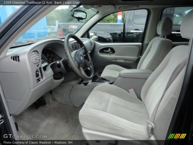 Black / Light Gray 2006 Chevrolet TrailBlazer LS 4x4