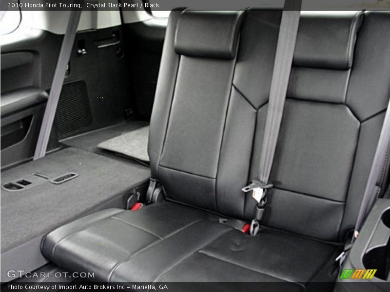 Rear Seat of 2010 Pilot Touring