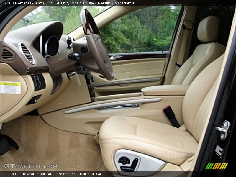 Obsidian Black Metallic / Macadamia 2008 Mercedes-Benz GL 550 4Matic